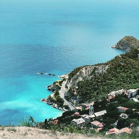 Villa Gio - Terrazza Nel Blu 贝尔杰吉 外观 照片